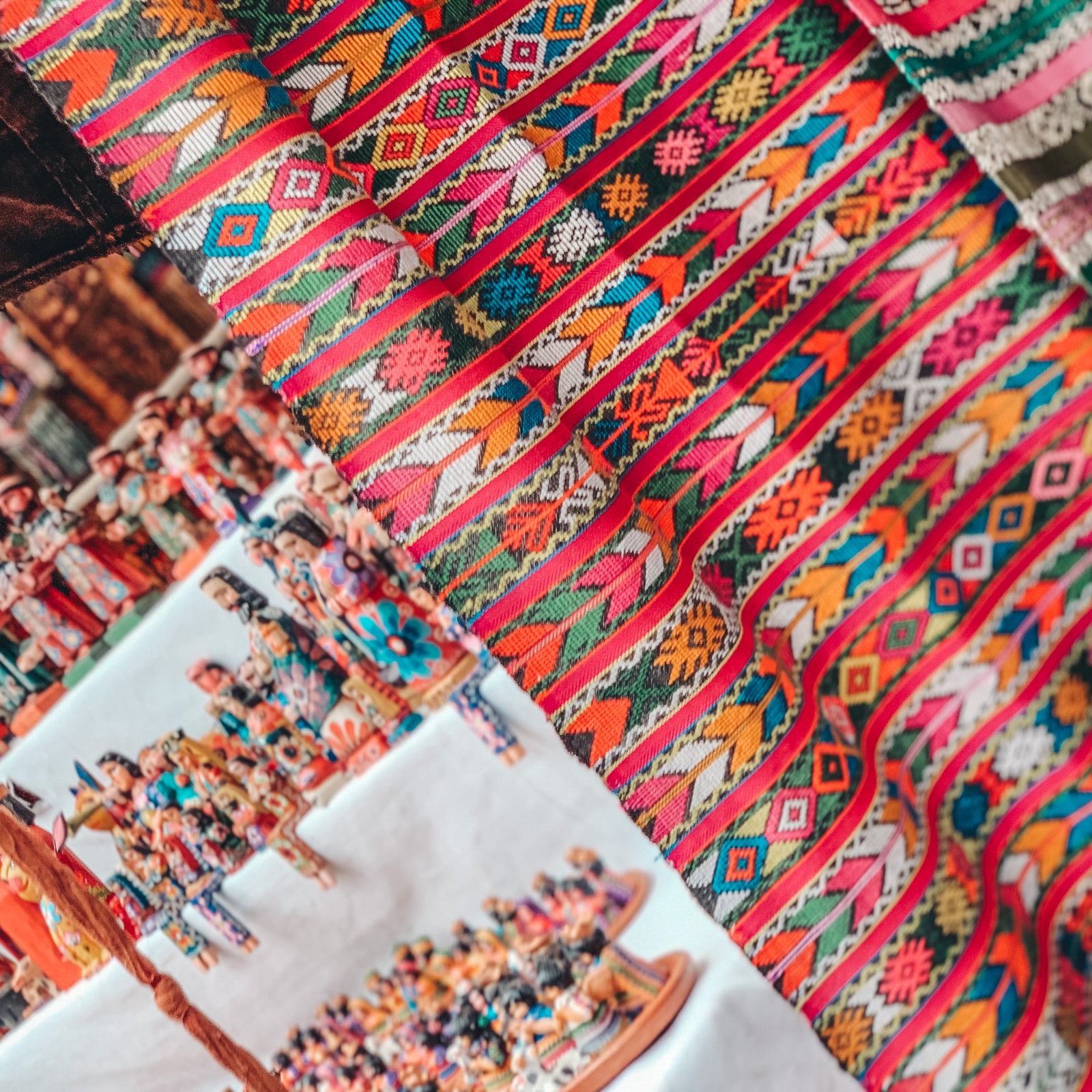 5 Ways To Incorporate Colorful Textiles In Your Home Interior