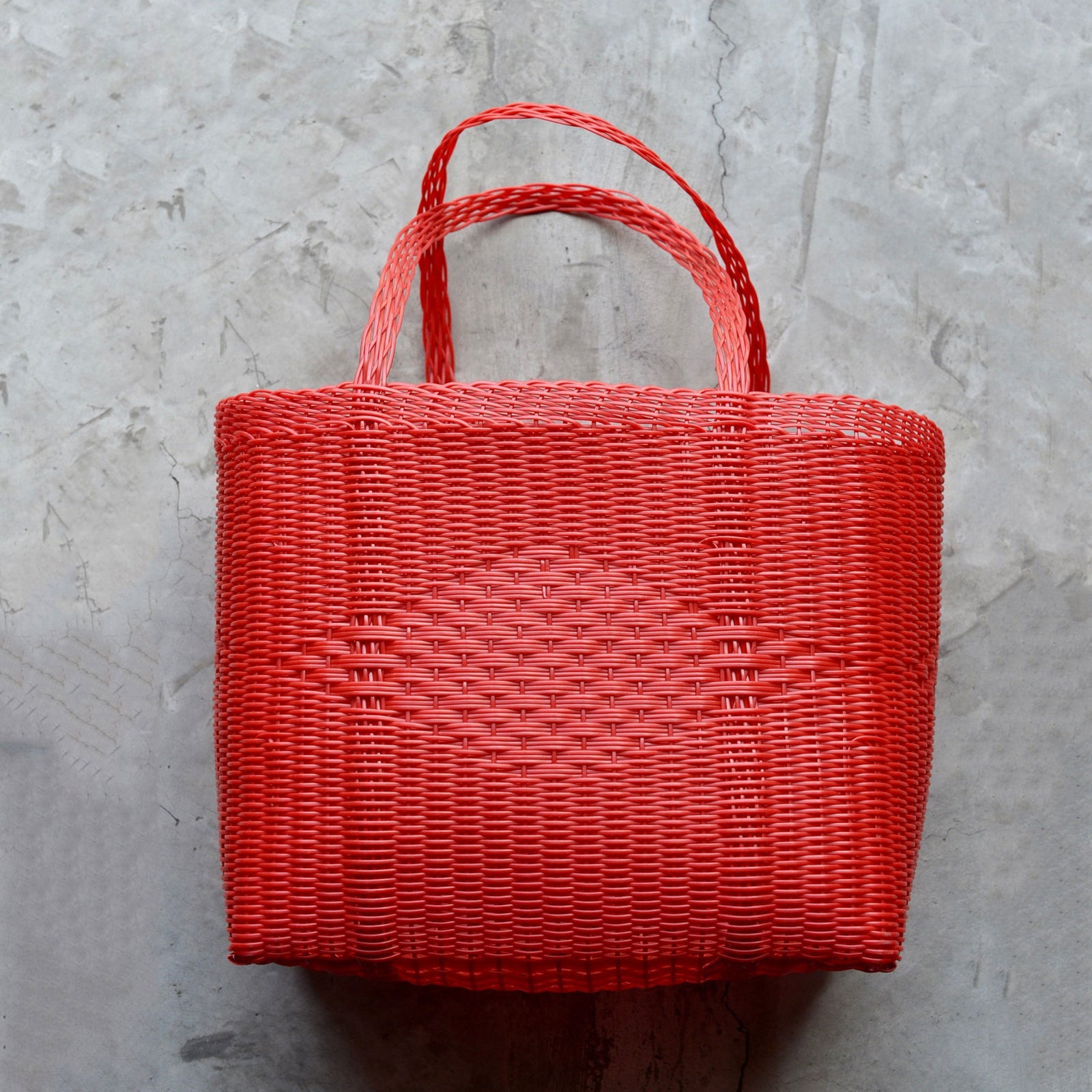 Woven Tote Bag in Red , Medium