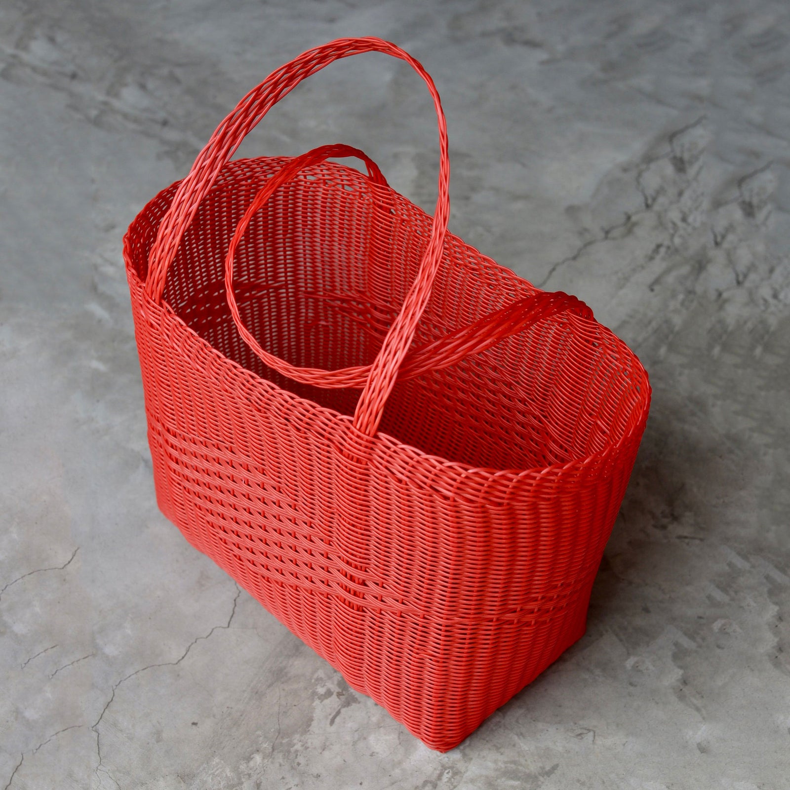 Woven Tote Bag in Red , Medium