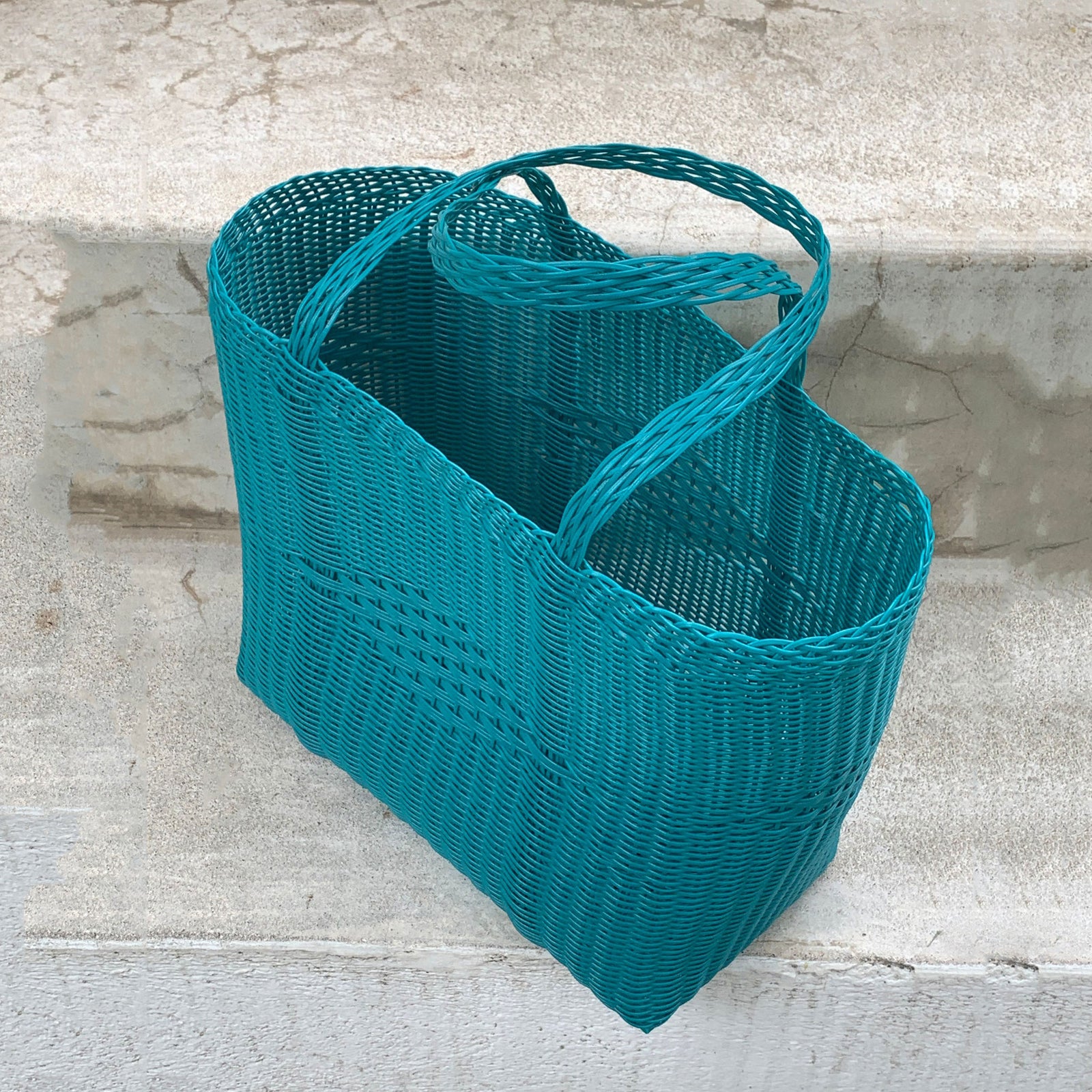 Guatemalan Woven Tote Bag in Teal , Medium